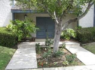 17155 Chatsworth St UNIT 4, Granada Hills, CA 91344