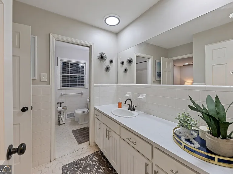 2984 Blackberry Ln — Photo 23