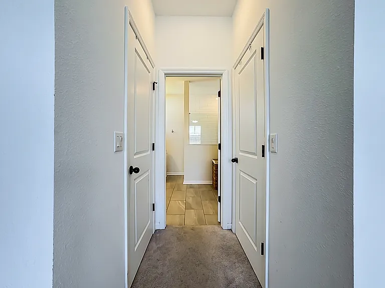 4448 Reisswood Loop — Photo 32