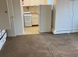 8112 Pine Rd APT 19, Philadelphia, PA 19111