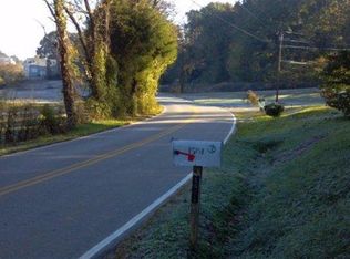 1501 Niles Ferry Rd, Greenback, TN 37742