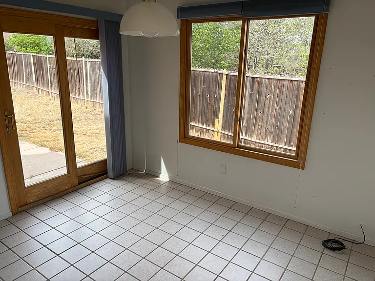 2702 La Silla Dorada — Photo 20