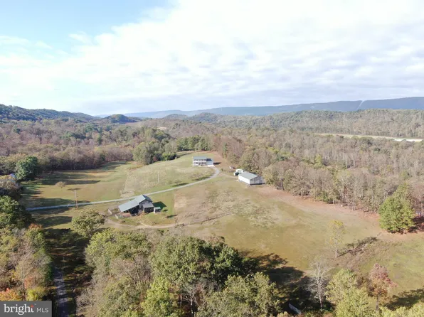 5868 Orchard Rd, Huntingdon, PA 16652