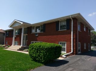 421 Bethel Dr APT 2S, Joliet, IL 60435