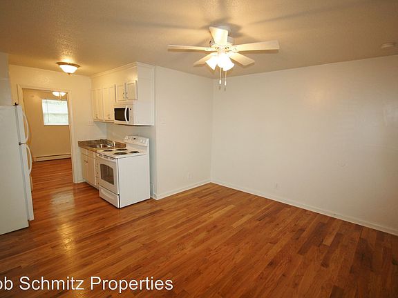 2nd image of 1212 W Chapel Hill St APT 4