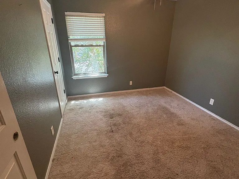 307 Cordero Dr — Photo 4