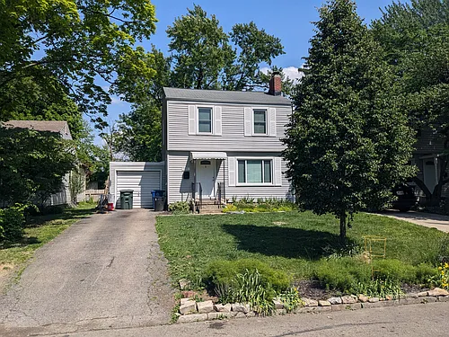2992 Bremen St Photo 1