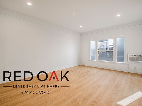 4th image of 1818 Whitley Ave APT 106