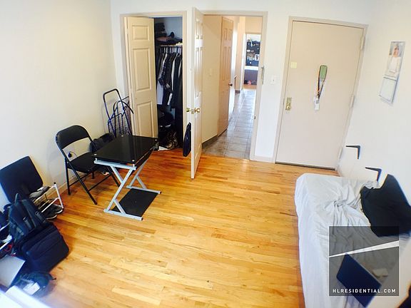 3rd image of 2380 38th St #3R