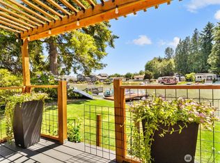 800 SE Crescent Dr, Shelton, WA
