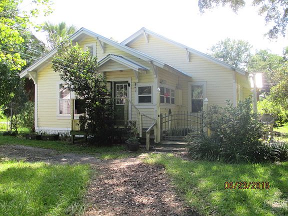 2nd image of 16457 SE Pear St