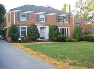 2841 Falmouth Rd, Shaker Heights, OH 44122