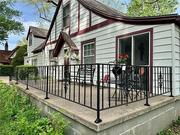 2nd image of 6043 Alhambra Dr