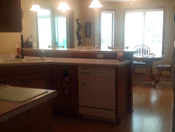 5th image of 147 19th St NE