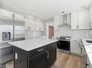 13231 Whiteholm Dr, Upper Marlboro, MD 20774