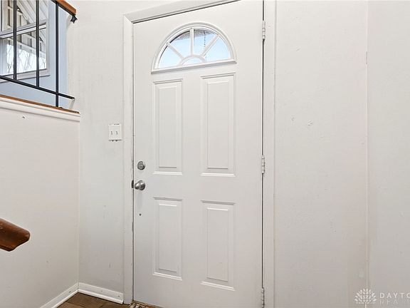 4th image of 715 Beery Blvd