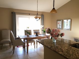 4512 Castle Pines Dr, Springfield, IL 62711