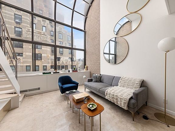2nd image of 32 E 76th St APT 1403