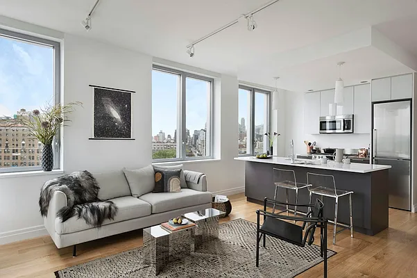 Rented by Two Trees | media 22