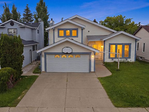 2nd image of 3220 42a Ave NW