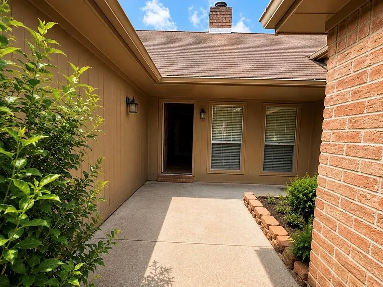 4423 Wee Laddie Ln — Photo 3