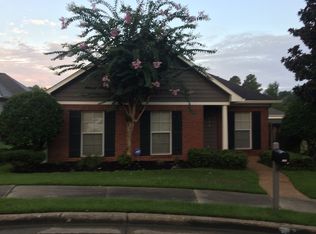 592 Camdenpark Pl, Ridgeland, MS 39157