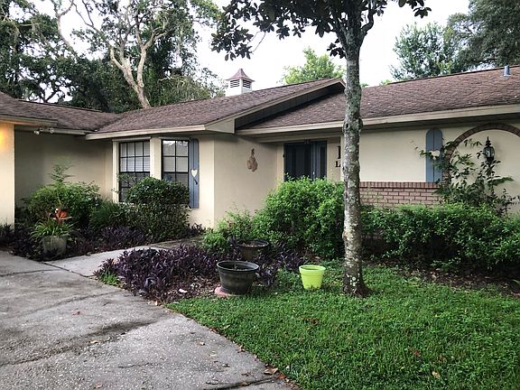5th image of 1423 Meadow Lark Rd