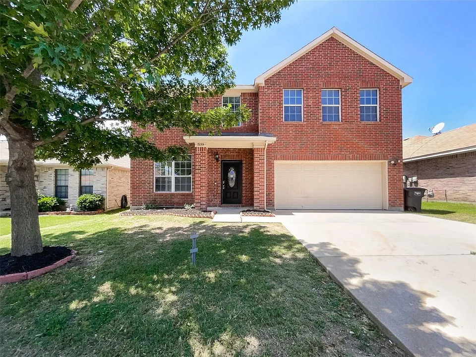4 bed, 3260 sqft, $2,650 — Photo 2