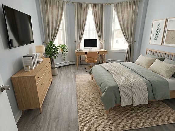 Large Bedroom #1 (Virtual Staging for illustrative purposes only)