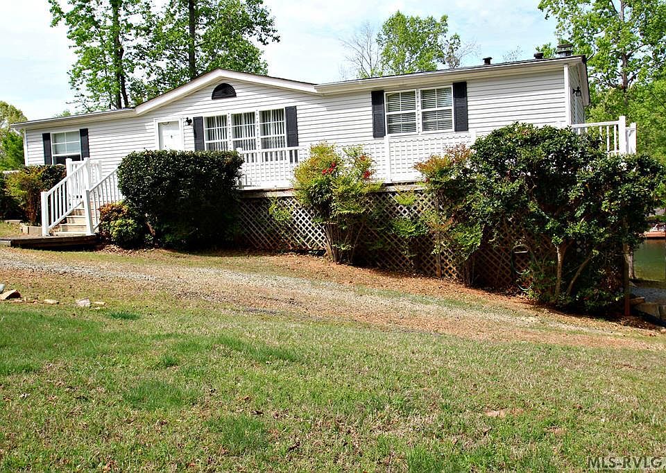 1st image of 266 Lookout Point Dr