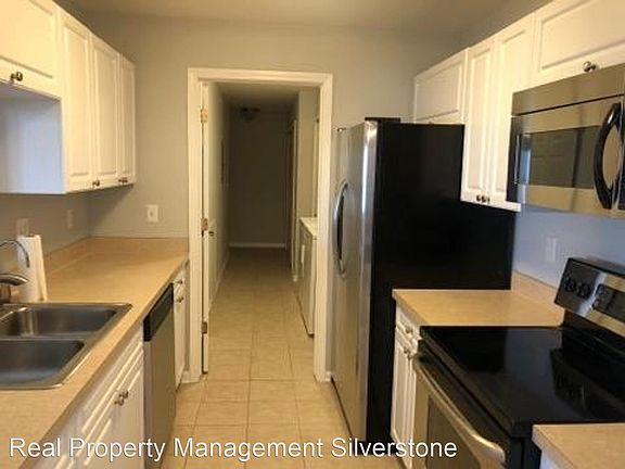 3rd image of 3568 Oakmonte Blvd