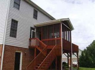906 Barrington Dr NE, Lenoir, NC 28645