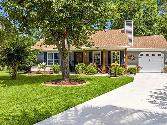 2nd image of 1319 Carolina Wren Ln.