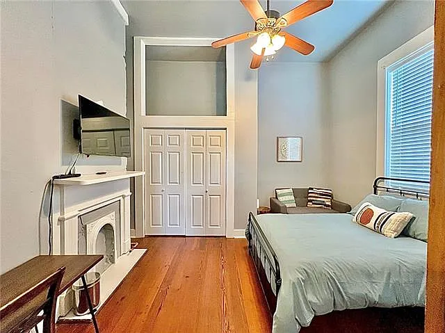 2415 Columbus St #D — Photo 6