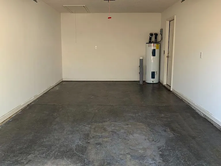 144 Springwood Ln — Photo 19