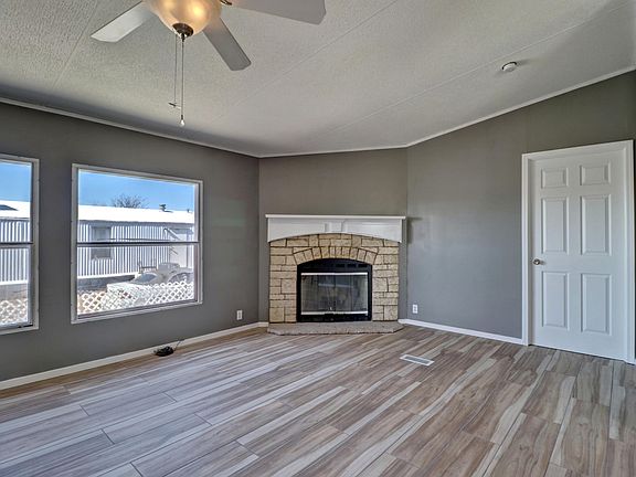 4th image of 2528 Waltz Ln