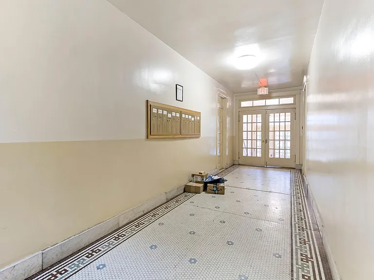 1724 T St NW #23 — Photo 23