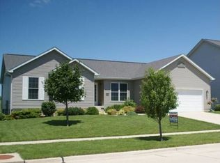 1827 Erik Rd, Cedar Falls, IA 50613