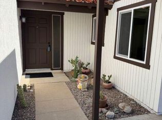 382 N Calle Del Chancero, Green Valley, AZ 85614