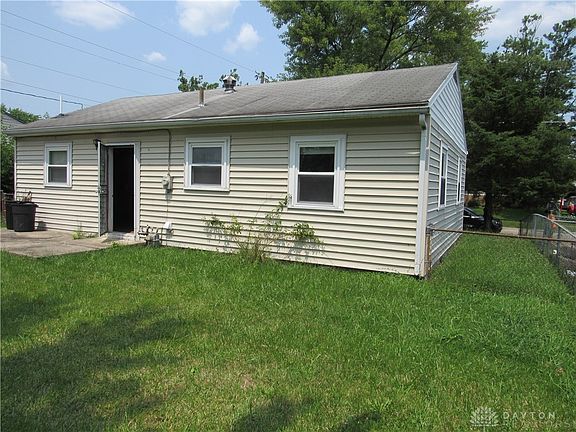 3rd image of 4952 Marburn Ave