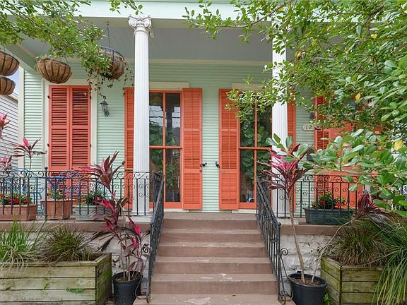2nd image of 1212 Mandeville St