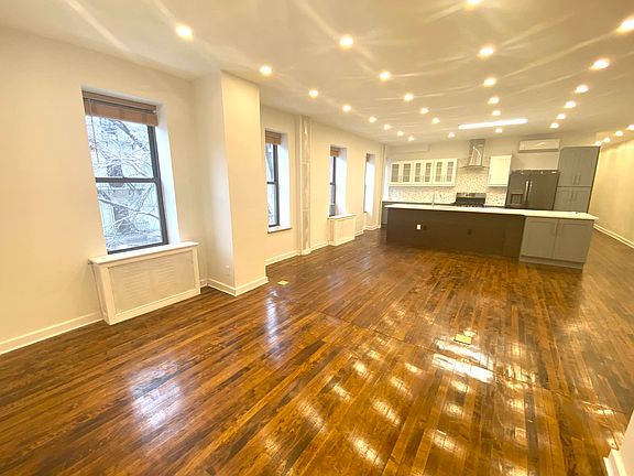 5th image of 189 8th Ave APT 3