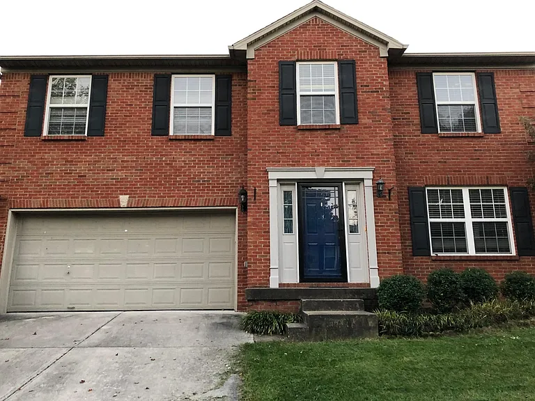 1116 Benjamin Ln — Photo 1
