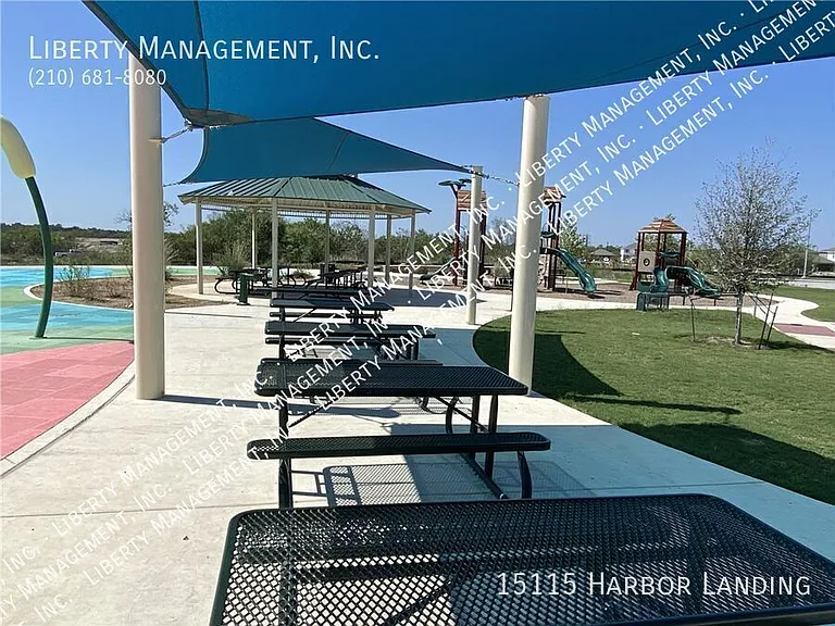 15115 Harbor Lndg — Photo 35