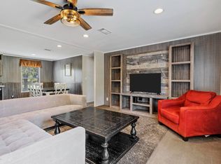 7220 Dr Garrison Rd, Mansfield, TX 76063