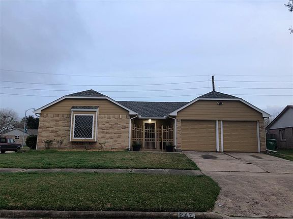 3rd image of 242 Jubal Dr