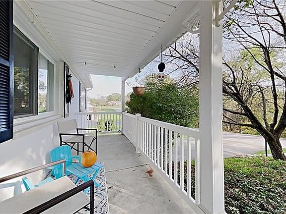 3rd image of 2937 Kilcairn Ln