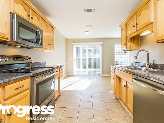 5th image of 10001 Syracuse Dr