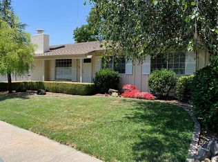 7584 Oak Leaf Dr, Santa Rosa, CA 95409