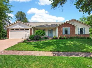 4 Santa Ynez Ct, Saint Charles, MO 63303